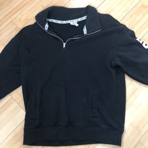 Black quarter zip